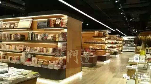 經典裝飾工程-弘道書店